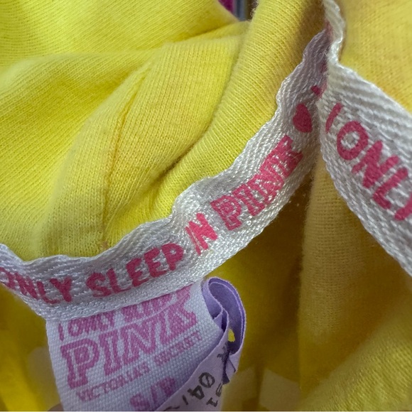 Victoria secret pink sweater pullover your place or mine yellow white pink 2 way - Picture 6 of 15